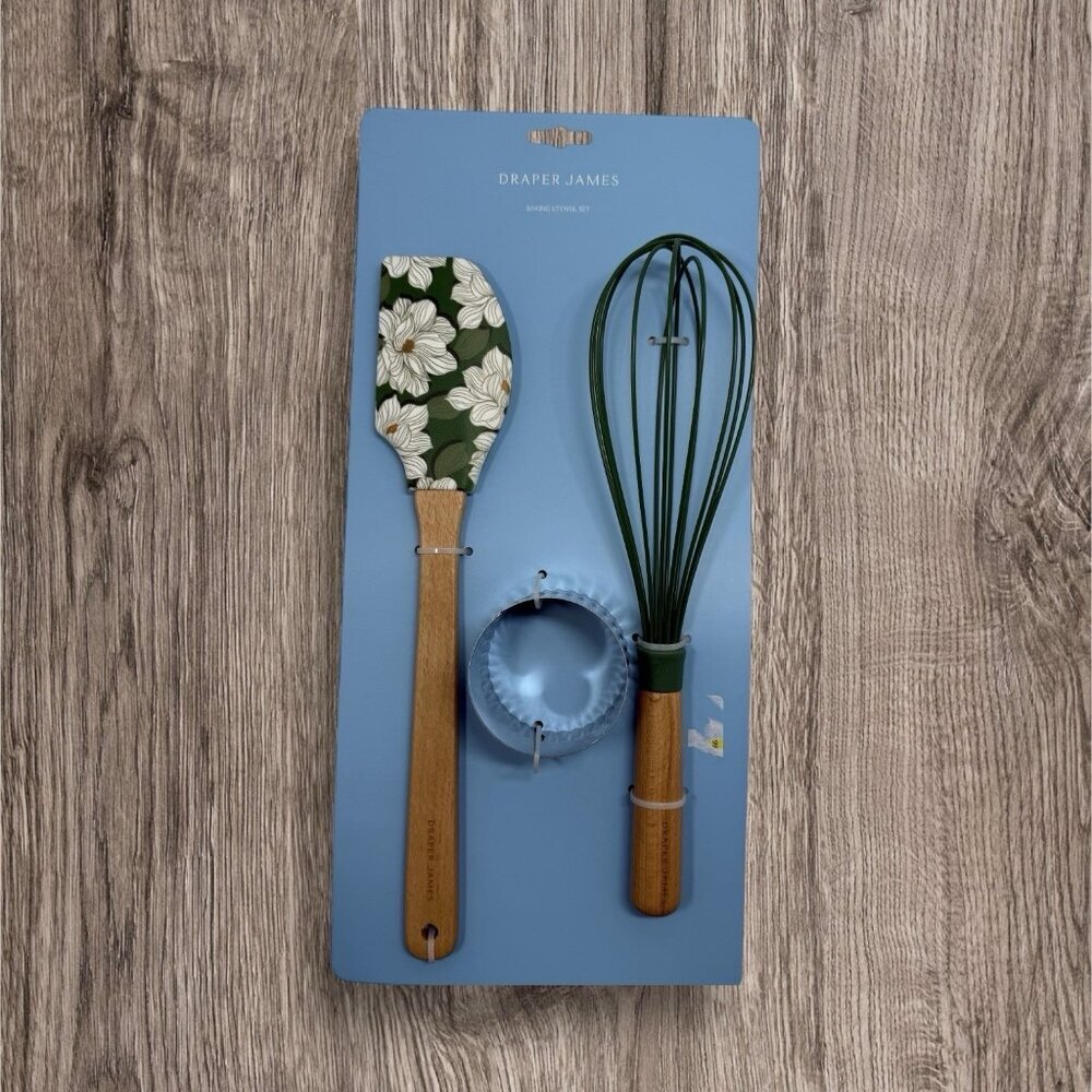Draper James Baking Utensil Set Silicone Spatula Whisk Biscuit Cutter Floral